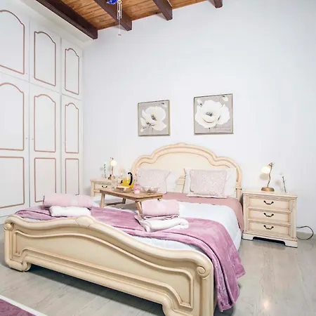 Villa Victoria By Corfuescapes Ágios Matthaíos