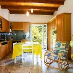 Victoria By Corfuescapes Apartman
