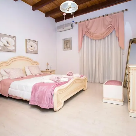 Victoria Corfu Apartment Ágios Matthaíos