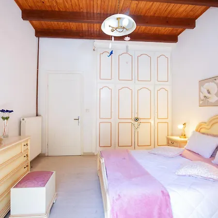 Victoria By Corfuescapes Ágios Matthaíos